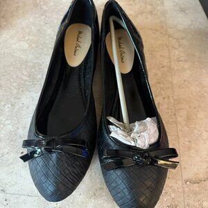Michael Antonio Black Quilted Look Flats Size 10 NWT
